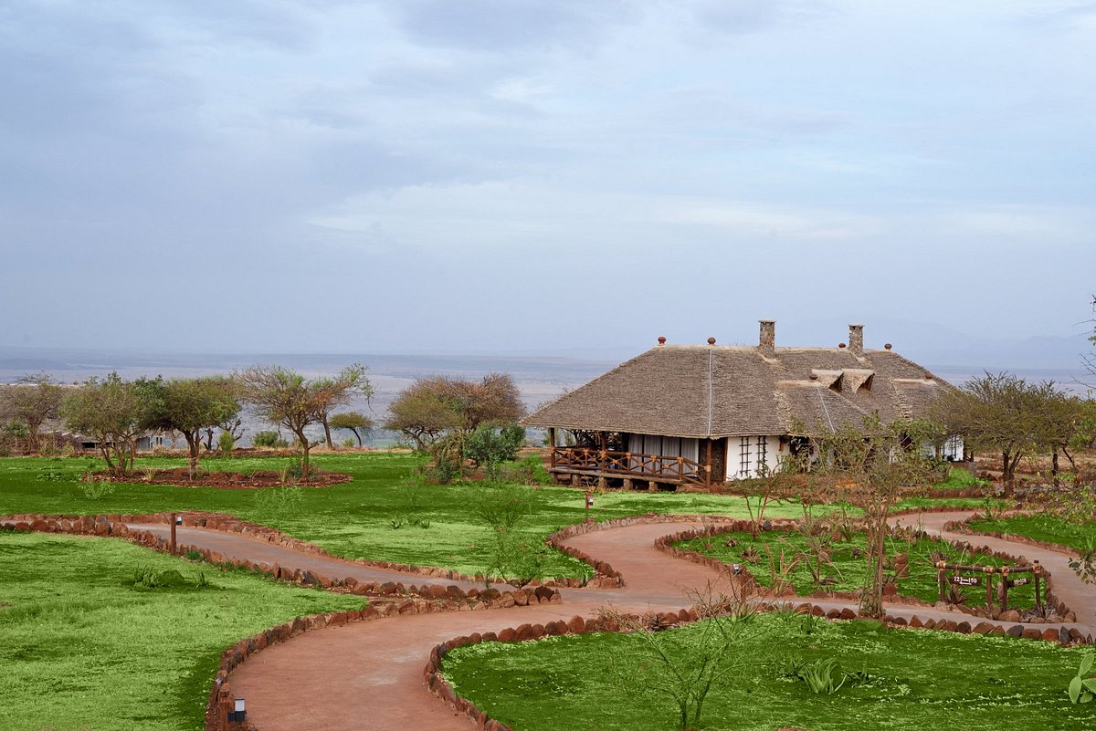 Lake-Manyara-Kilimamoja-Lodge-view